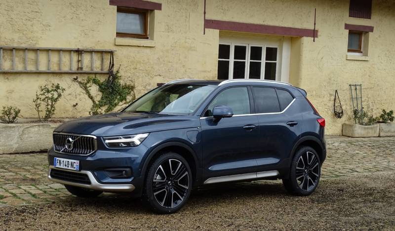 Contrôle technique Volvo XC40 hybride rechargeable avec protocole électrique rigoureux à Marseille 13001